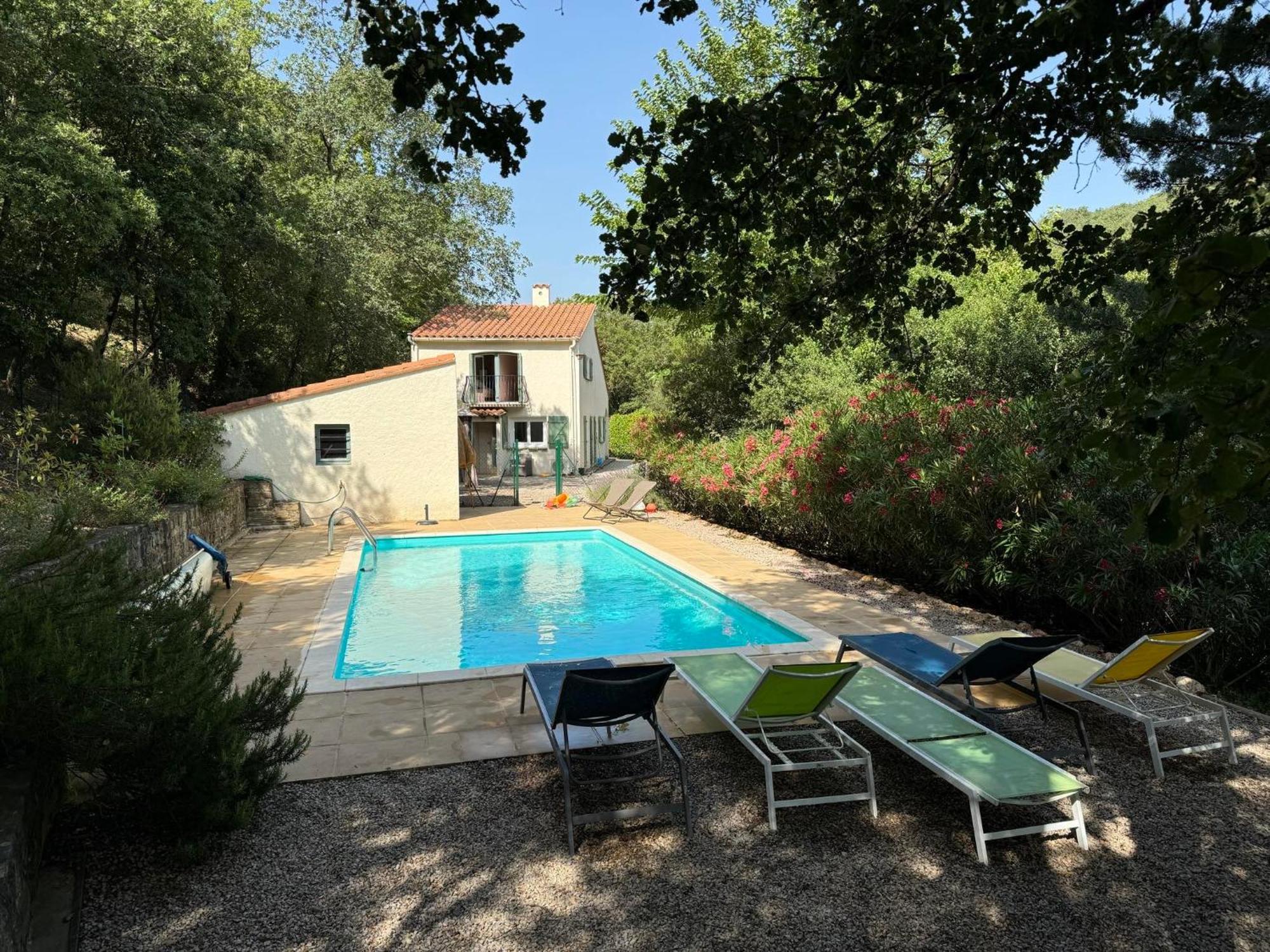 Maison Avec Piscine Chauffee Entre Mer Et Montagne Montauriol  Eksteriør bilde
